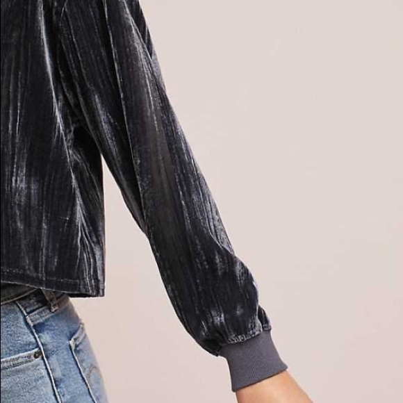ANTHROPOLOGIE - Never worn velvet crush sweatshirt - Picture 3 of 4
